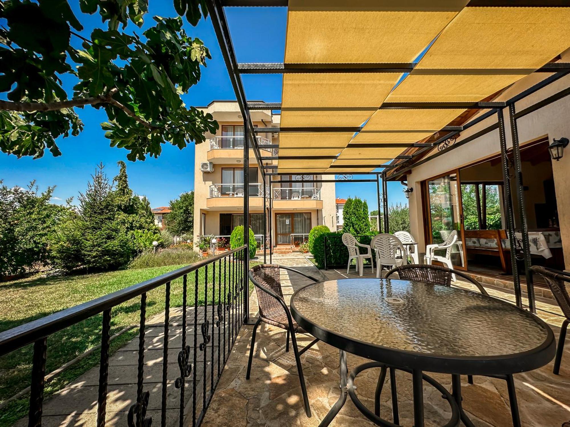 Guest House Moiata Kashta Tschernomorez Exterior foto
